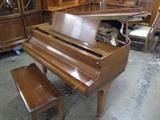 A19 #4 Baldwin 1980 Baby Grand Piano 5’3’’ Walnut Condition of 9 #238800