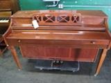 A19 #5 Schafer & Sons 38” 1984 Red Oak Console Piano #540-609 Condition of 6