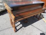 K1778 #8 Wurlitzer 1931 Baby Grand Piano 4’10’’ Mahogany Finish Rough Condition of 5-6 #124462