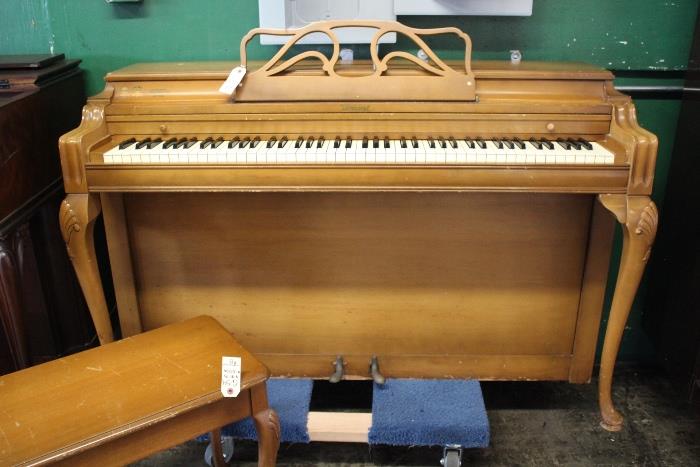 G54 #8 Hardman Peck minipiano 39” 1950 Spinet Piano #157100 Condition of 7