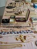 COSTUME JEWELRY SELECTION