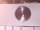 SAW BLADE CLOCK