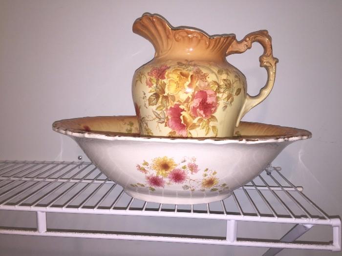 ANTIQUE WASH BOWL AND PITCHER