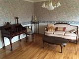 VICTORIAN STYLE FURNITURE