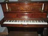 ROSEMAN PIANO AND BENCH