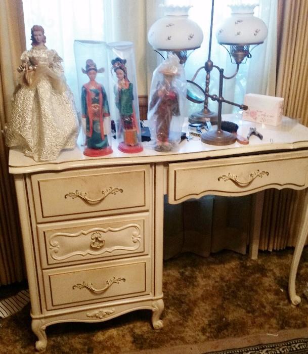 Popular FRENCH PROVINCIAL desk/Vanity