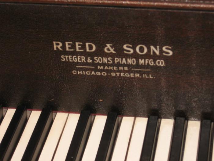 Reed and sons/Steger and sons mahogany baby grand piano with bench
