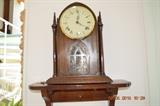 Mahogany mantel clock 15 1/2"
