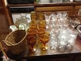 LOTS OF GLASSWARE