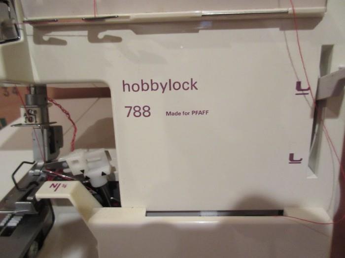 HOBBYLOCK 788 SURGER PFAFF
