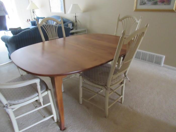NICHOLS & STONE TABLE AND 6 CHAIRS, WITH LEAVES AND PADS