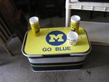 U of M picnic basket with cups & mugs