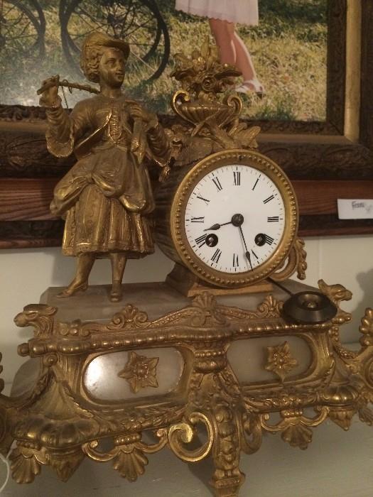              Lovely antique mantel clock