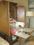 SINGER BUILT IN SEWING MACHINE