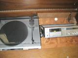 YAMAHA TURNTABLE AND RECEIVER