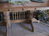 COUNTRY STYLE DINING TABLE @ 6 CHAIRS
