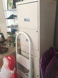             Two 2- file cabinets; step stool