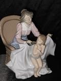 Lladro Mommy It's Cold 5715 1990-94, Antonio Ramos
