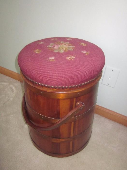 Sewing Box,  Sewing bucket