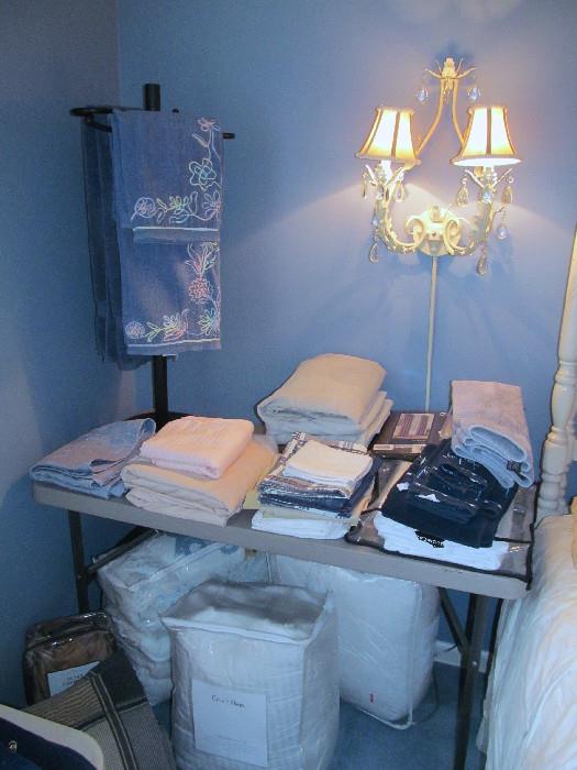LINENS, DRAPES, COMFORTERS, TOWEL STAND