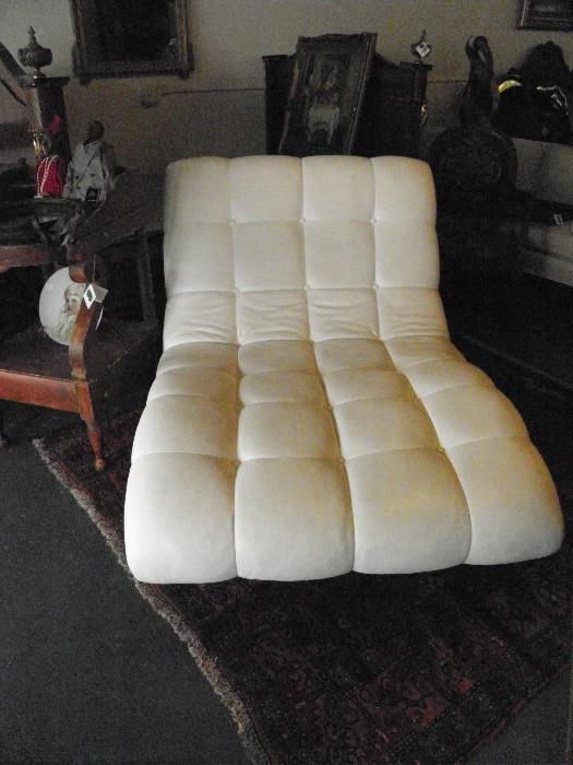 WHITE LEATHER CHAISE BOUGHT IN SOHO NEW YORK