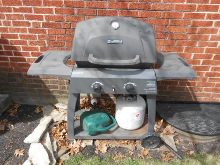 gas grill with cover, lightly used