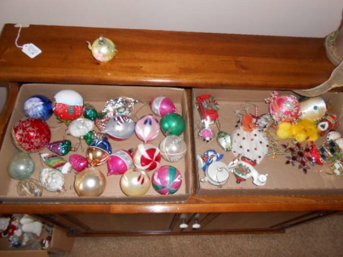 some vintage and newer christmas ornaments 