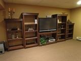 WALL UNIT
