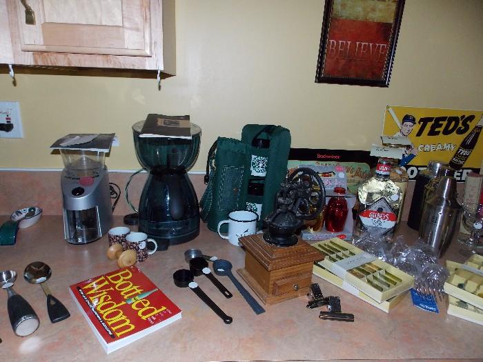 Coffee grinders and more coffeeand bar items