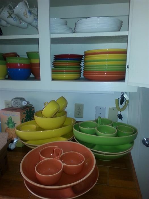Studio D D-Lites - Colorful dishes