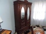 Stanley Armoire
