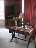 Hekman entertainment center/bar                                       drop leaf writing desk/table-sold