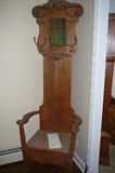 GORGEOUS ANTIQUE HALL TREE