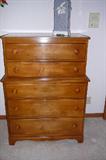 Kroehler Dresser