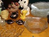 Vintage Figurines & Glassware