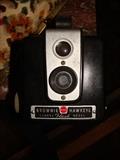 Vintage Brownie Hawkeye flash camera