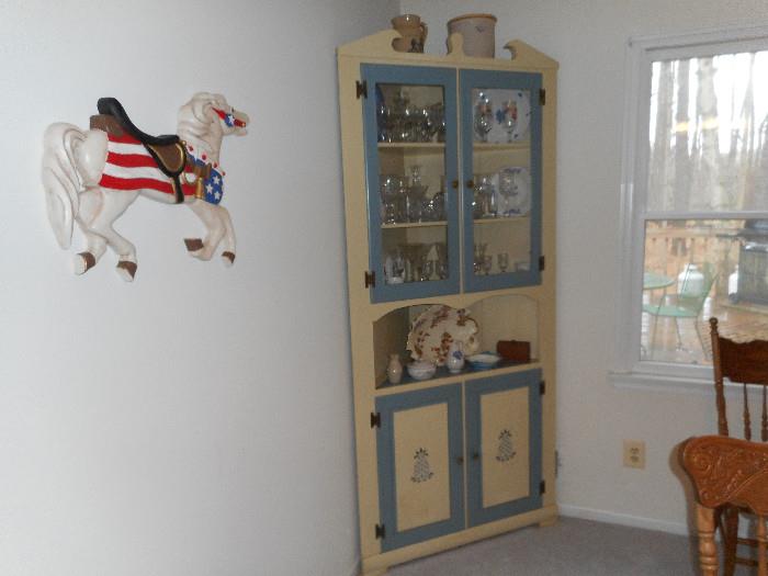 Corner country style hutch/cabinet