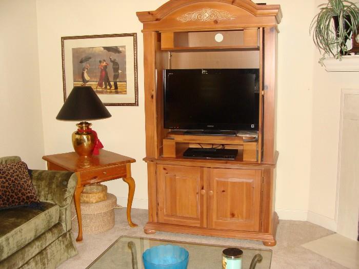 Polished hardwood pine entertainment center, flat screen tv, and more!