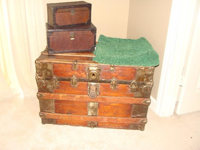 Antique trunk in beautiful condition