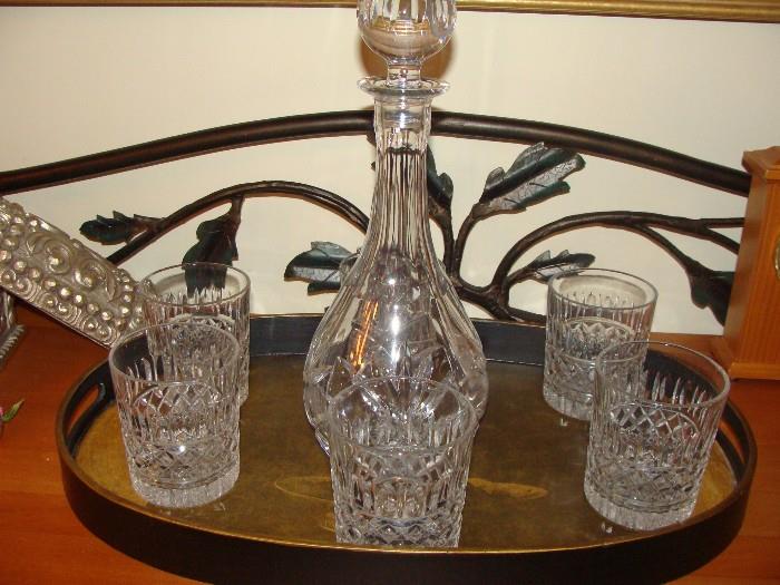 Crystal decanter with matching glasses, double handled tray