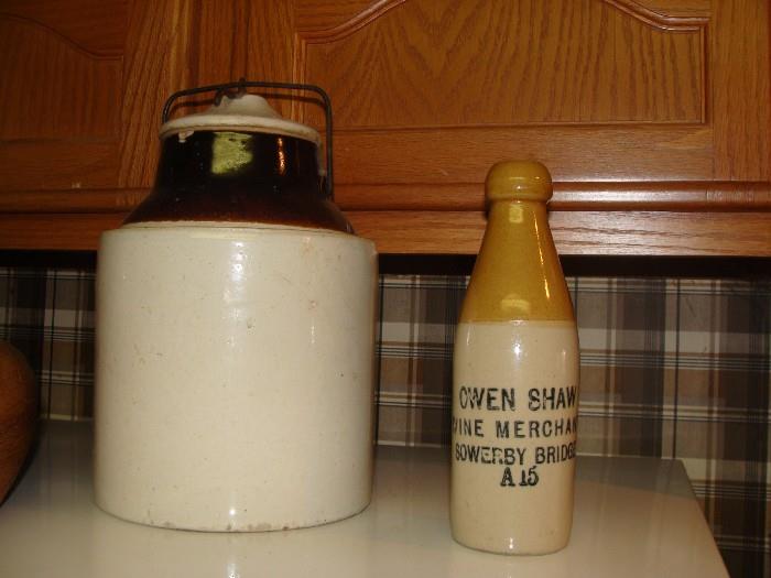 Crockery lidded jar and bottle