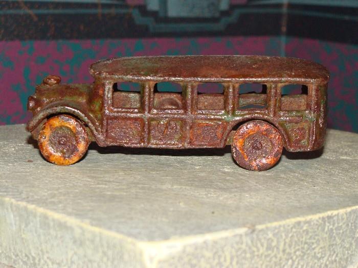 Original Antique Cast Iron Toy School Bus - Hubley           4 1/2" x 1 1/2"
