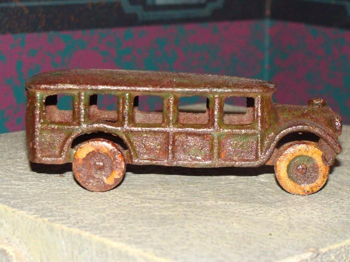 Original Antique Cast Iron Toy School Bus - Hubley        4 1/2" x 1 1/2"