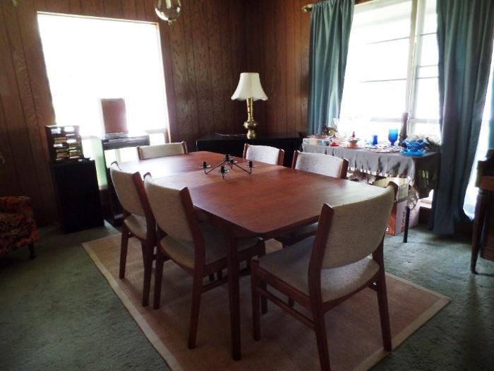 Danish Modern teak dining room table, 6 teak dining chairs