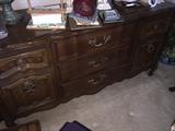 French Dresser