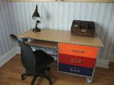 Metal Type Desk