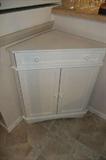 White corner Shelf