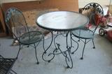 Wrought Iron Cafe Table w/2 chairs