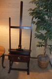 Nice Easel
