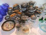 Nikonikochina, hand painted China